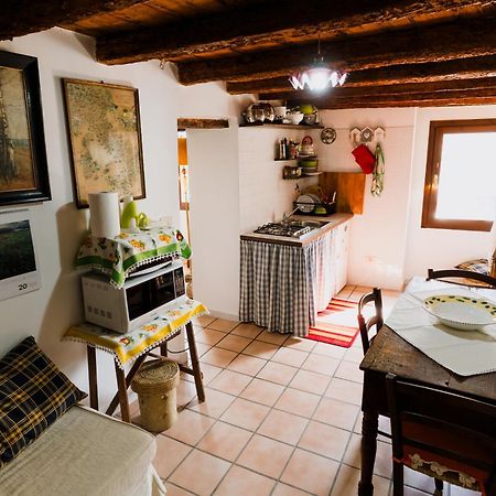 Dimora Nel Cuore Del Centro Storico Di Monopoli Exteriör bild