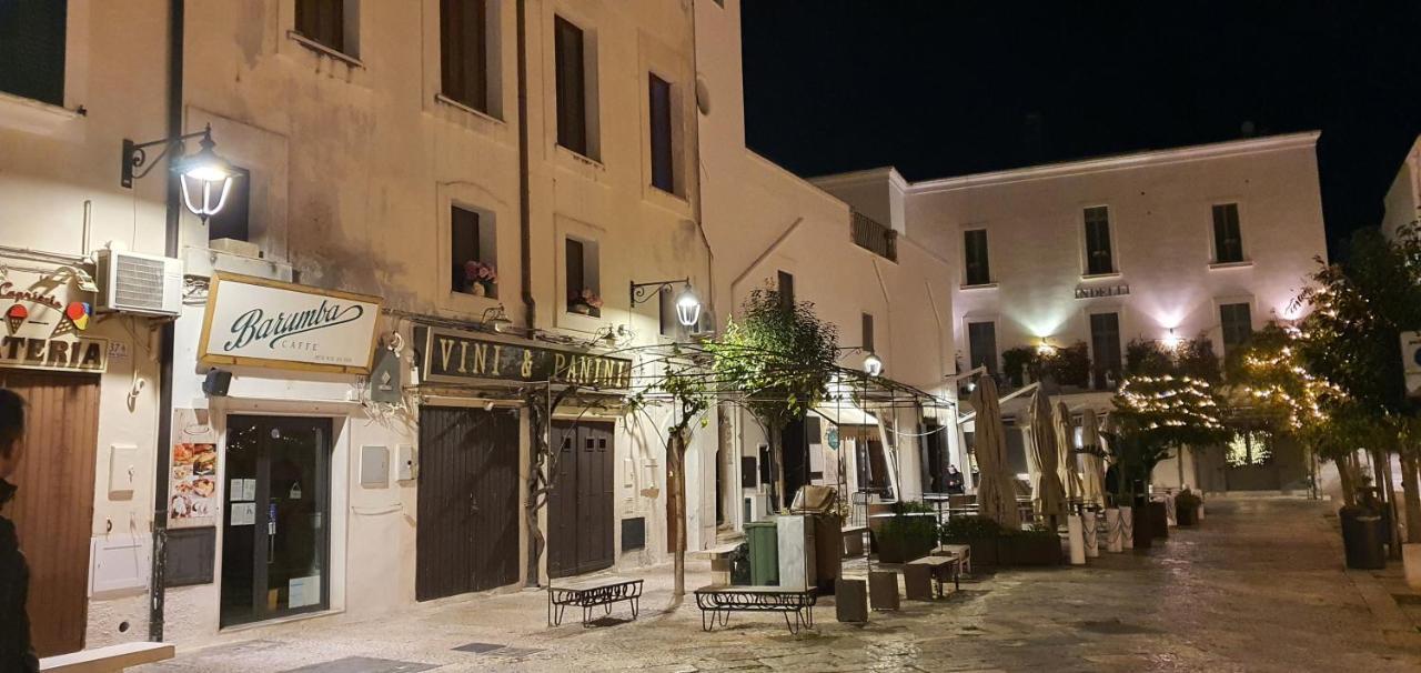 Dimora Nel Cuore Del Centro Storico Di Monopoli Exteriör bild